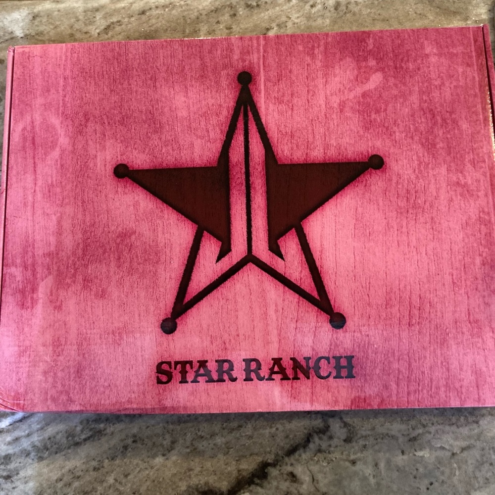 Jeffree Star Cosmetics Star Ranch Mirror